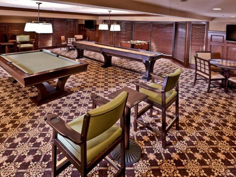 Ann Arbor Regent Hotel And Suites Екстериор снимка